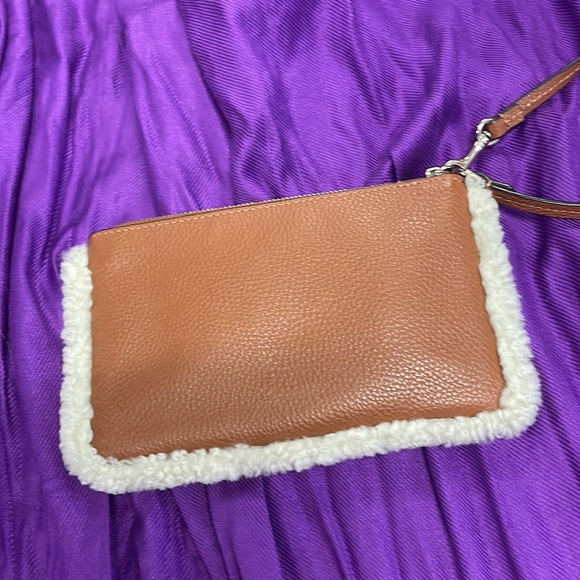 NWT COACH TAN Leather With Shearling - Picture 7 of 9